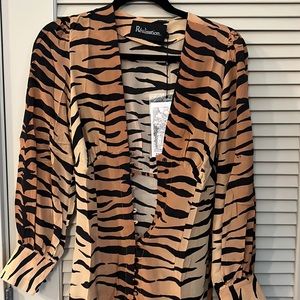 Realization par- size xs, brand new with tags- never worn.